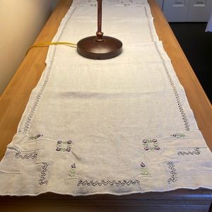 VTG Linen Dresser runner. Beautifully Embroidered. 48” x 15”